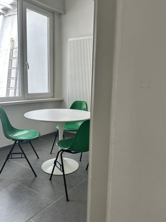 Image 1 of 3 chaises Eames DSS