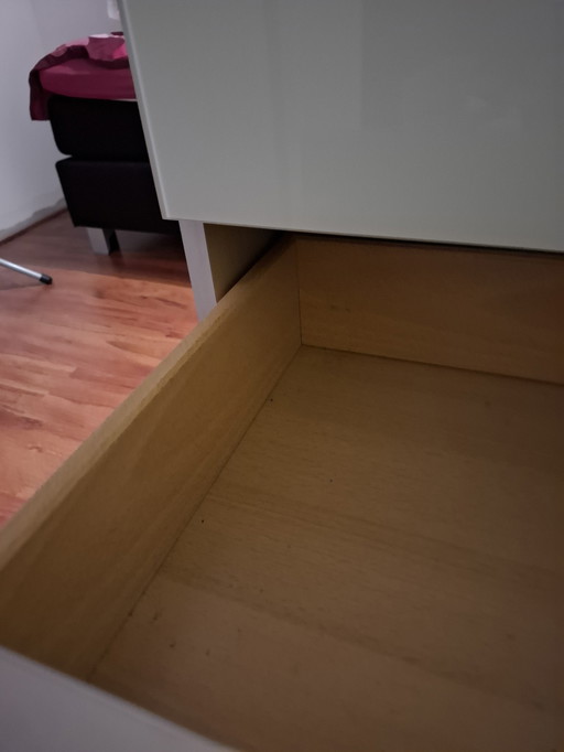 Goossens 2st nachtkastjes, grijs, alu, melkglas