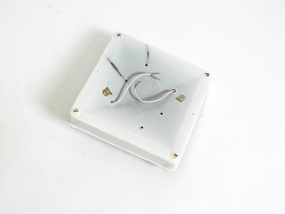 Image 1 of Magnifique plafonnier carré des années 1970 en bois de pin, de la marque Alda Sweden.