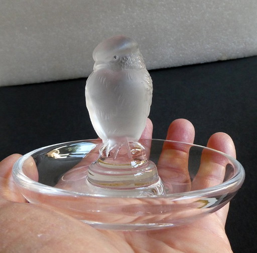 Kleiner Falke, Ringschale, Kristall, Lalique, Frankreich 1970er – decoratieve objecten, Glass
