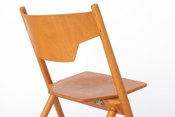 Vintage Hiller Folding Chair | German Beech Wood Chair | Space-Saving Mid-Century Design, 1970s (photo 7 of 12)