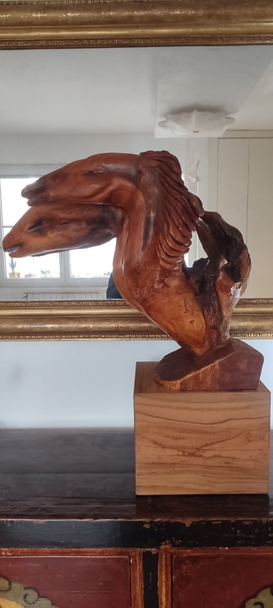 Image 1 of Moderne houtsnijkunst - Twee paardenhoofden - Gesigneerd Giuliani '92