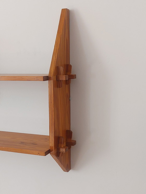 Scaffale a parete brutalista vintage in pino Mid-Century – Decorazioni murali, Wood (photo 2 of 15)