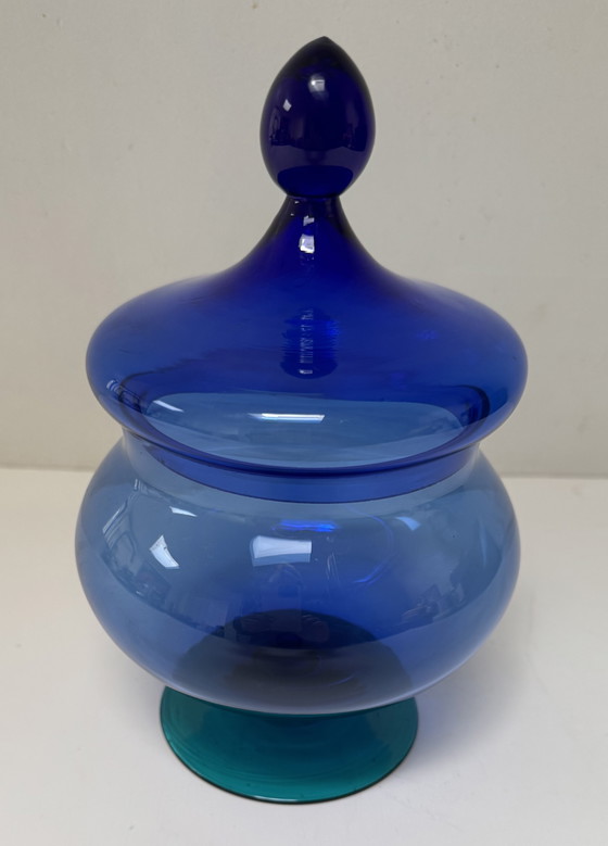 Image 1 of Bonbonnière en verre bleu Empoli vintage | Conception italienne