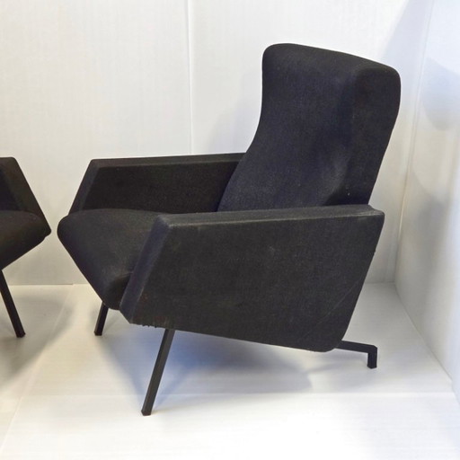 Par de sillones vintage de Miami de la década de 1960, diseñados por Pierre Guariche para Meurop 60s.