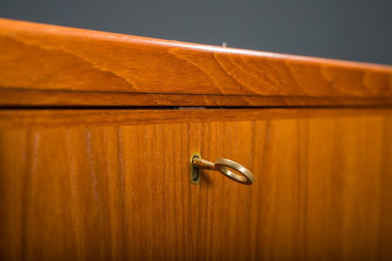 Image 1 of Vintage 77 Executive bureau door Gunni Omann voor Omann Jun, jaren 1960