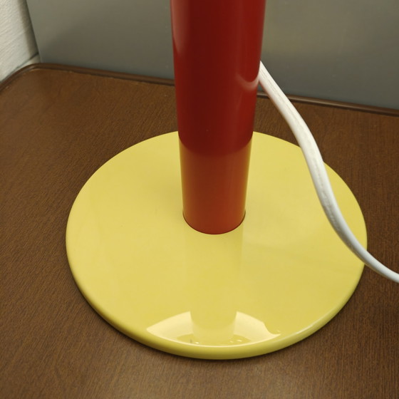 Lampada da tavolo postmoderna IKEA unica nel suo genere – Blu, rossa e gialla – Stile Memphis (photo 4 of 9)