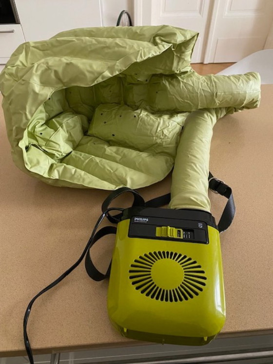 Image 1 of Sèche-cheveux portable Philips HP 4625, fabriqué aux Pays-Bas, objet de design emblématique