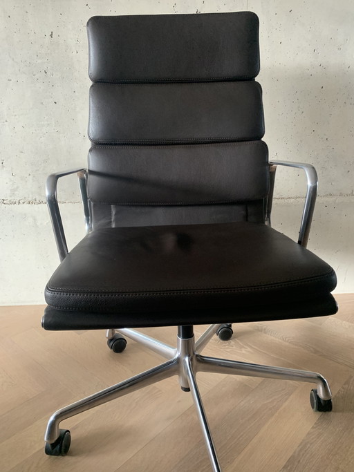 Eames Bürostuhl EA219 Premium-Leder Schokolade
