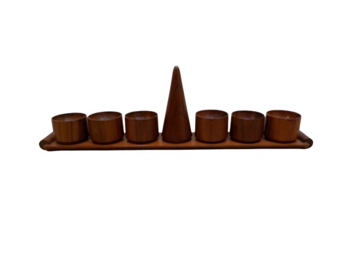 Set danese composto da 6 portauova e 1 saliera.