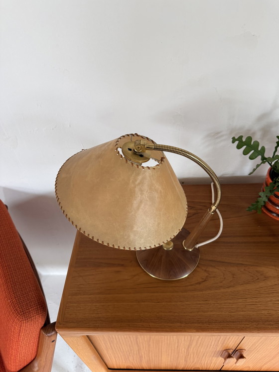 Vintage Table Lamp Model No. 31, Temde Leuchten '60 – Wood, Metal (photo 5 of 12)