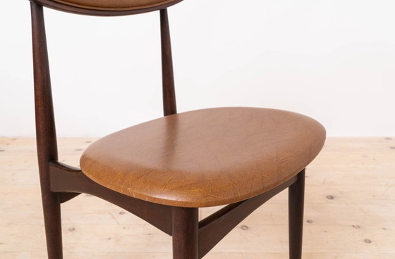 Image 1 of Ensemble de salle à manger moderne du milieu du siècle, table ronde avec 4 chaises Fredrik Kayser