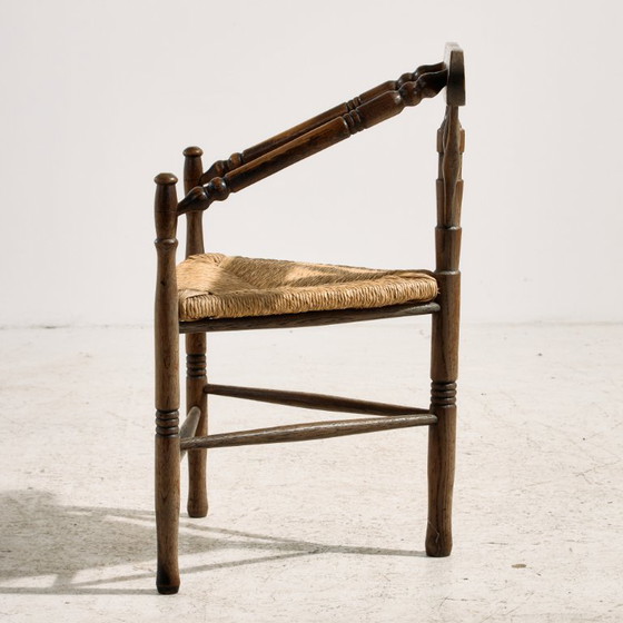 MK11200 Dreibeiniger Eichen Sessel – Wood (photo 3 of 16)