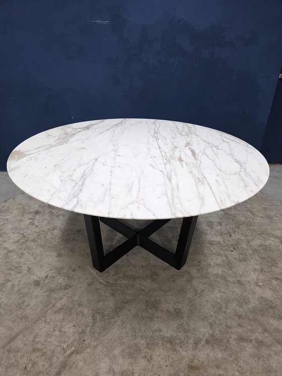 Image 1 of Poltrona Frau “Bolero” dining table Calacatta Oro Marnle matt finish