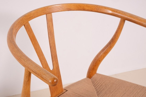 Image 1 of 4 sillas Wishbone de roble CH24 de Hans J. Wegner, década de 1980