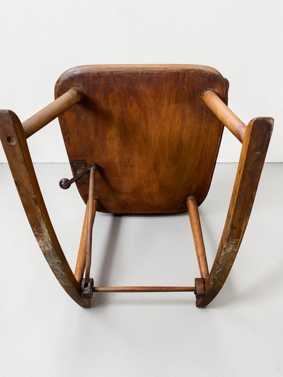 Image 1 of Antiker Schaukelstuhl um 1900–1920 mit Arretierung | Handgefertigter Windsor Rocking Chair | Folk Art Massivholz Sessel | Sammle