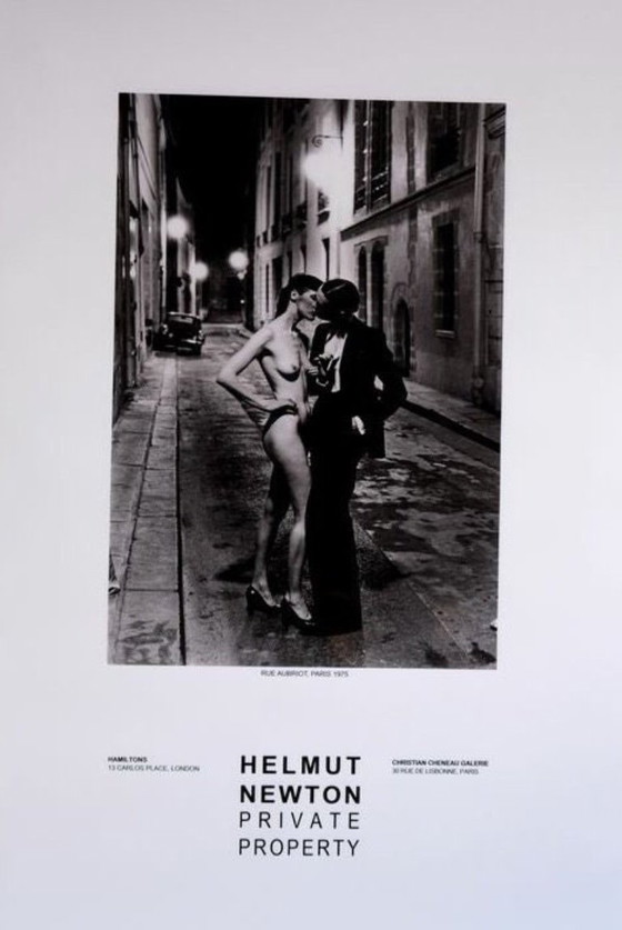 Image 1 of Helmut Newton "Rue Aubriot II" | manifesto in bianco e nero