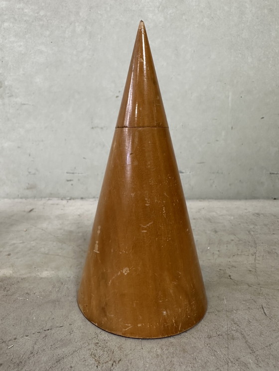 Image 1 of Set vintage di modelli da disegno (figure spaziali e modello anatomico XL)