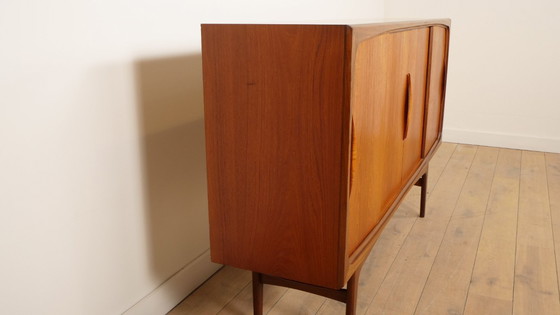 Image 1 of Credenza alta vintage | Johannes Andersen | Design danese | Teak