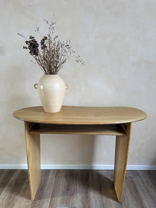 Mesa auxiliar de madera de mango