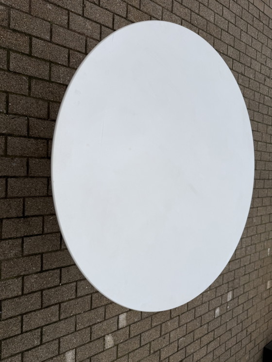 Image 1 of Original round Knoll Tulip dining table (120cm) white laminate Eero Saarinen