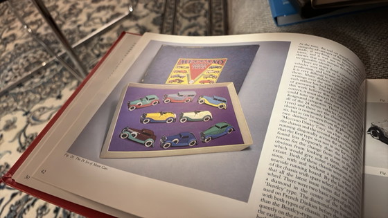 Livre : DinkyToys et miniatures – Cadeaux, Other, Paper (photo 4 of 5)