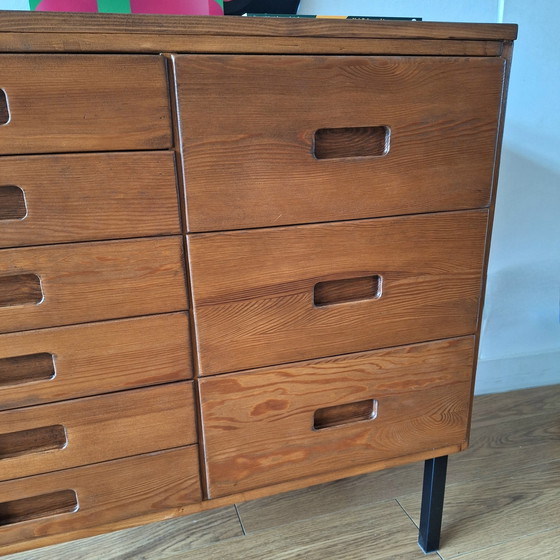 Image 1 of commode vintage