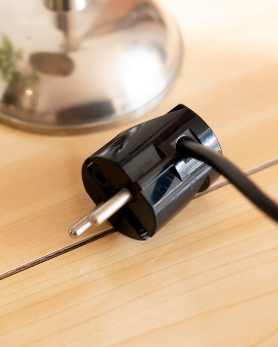 Image 1 of Lampe de bureau Habitat Tommy – Vintage années 1990, métal chromé poli