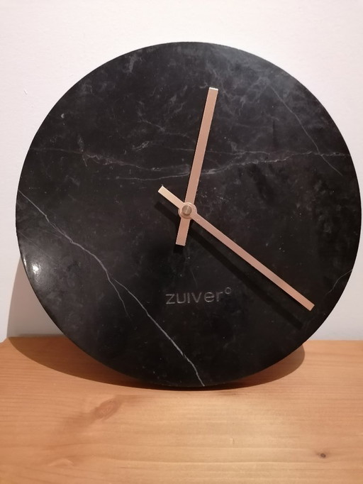 Zuiver wall clock