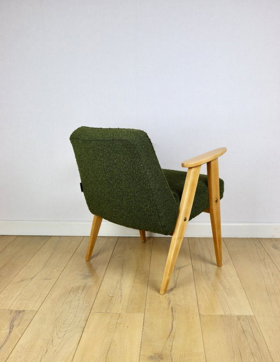 Image 1 of Poltrona Chierowski 366, anni '70, boucle vintage verde oliva - legno chiaro