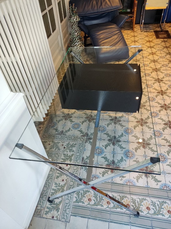 Image 1 of Albini desk Knoll International
