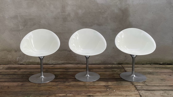 3x Kartell Ero|S| (Eros) Chaises pivotantes, Philippe Starck, Aluminium, Plastique, Blanc (photo 3 sur 10)