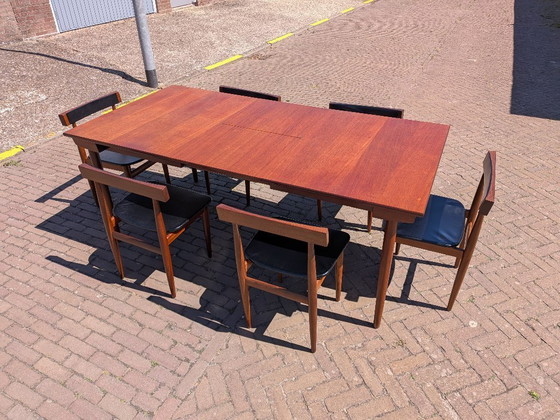 Image 1 of Zeldzame Deens Design 'Longette' Eetkamersuite van Hans Olsen voor Frem Røjle – 6 Nestbare Stoelen