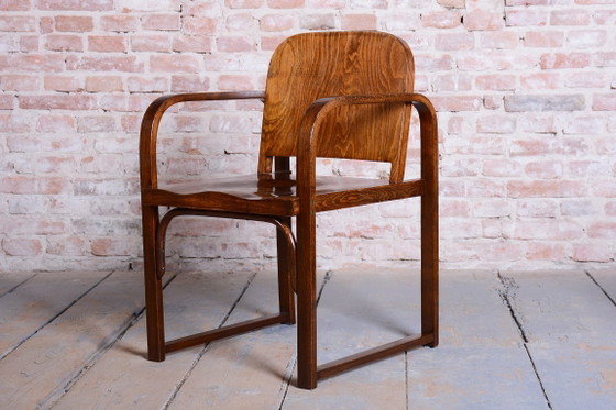 Restored Art Deco Armchair, by Tatra, Pravenec, Beech, Polished, Czech, 1930s – Wood (photo 4 of 13)