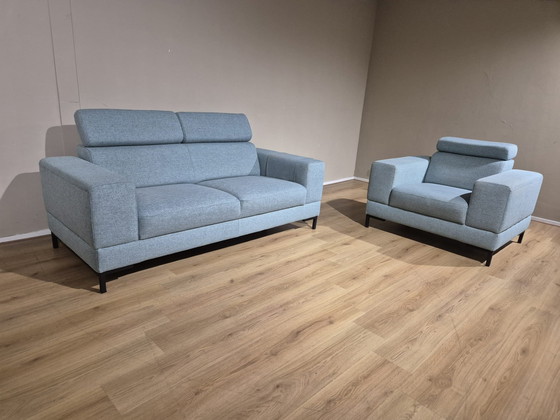 Image 1 of Montel Tosca - Fauteuil - Bleu - Tissu - Design