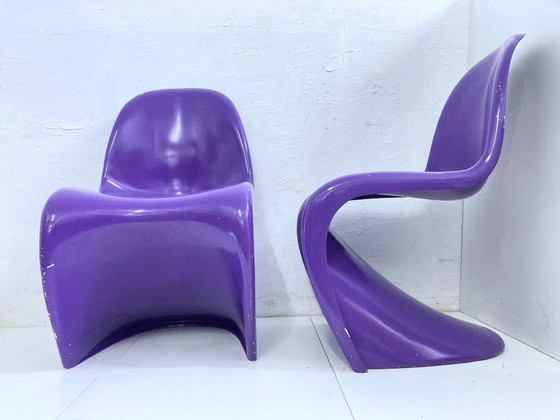 Image 1 of 2 Verner Panton Chairs Classic purple lacquered plastic Vitra signed 90s
