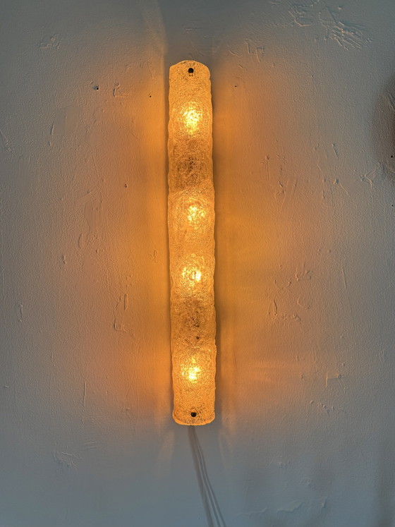 Lampada da parete vintage in vetro effetto ghiaccio, Hillebrand '70 – Applique, Glass, Metal (photo 2 of 15)