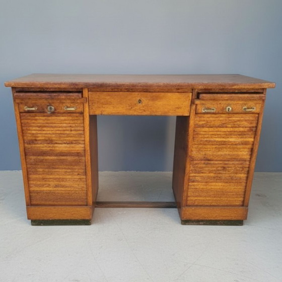 Image 1 of Eikenhouten rolbureau, Tsjechoslowakije, jaren 1930