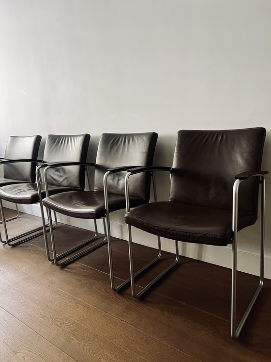 Image 1 of 4 Sillas de comedor Leolux Talos