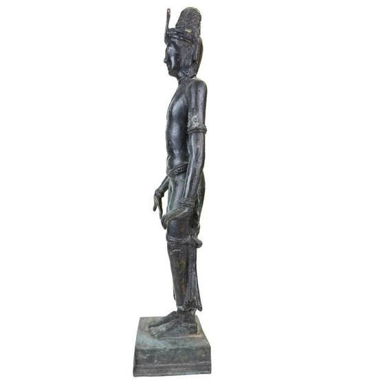 Estatua Devata de Bronce del Sudeste Asiático – Estilo Jemer – Restos de Antiguo Dorado de Templo (photo 7 of 10)