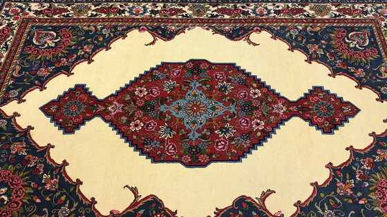 Image 1 of Original Persian carpet Bachtiar/Bakhtiar nomad carpet fine & as good as new 245x155 cm