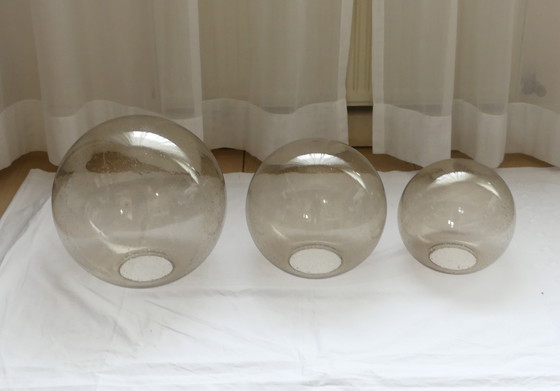 Image 1 of Ceiling lamp cascade lamp Limburg 3 globes bubble glass 70s aeb