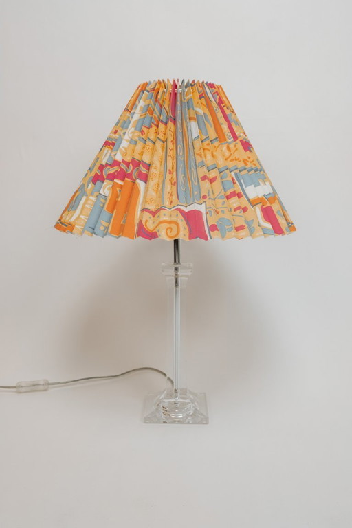 Vintage tafellamp van messing met plexiglas, jaren 90