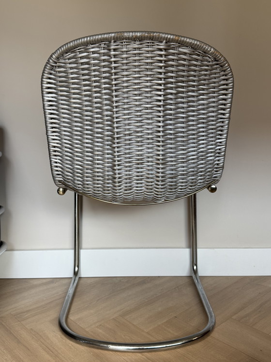 Image 1 of Rattan Rohrgestell Stuhl (Silber)