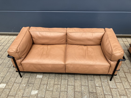 Image 1 of 2x Original Cassina Le Corbusier LC3 Cognac-Camel/Black As Good As New!!!