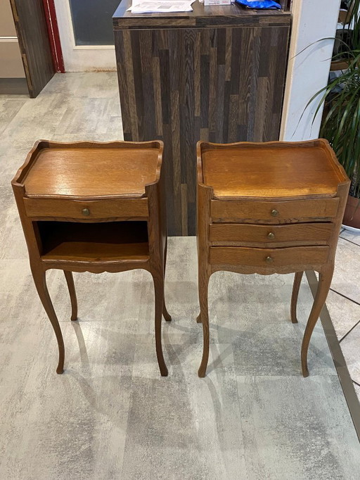 Paar nachtkastjes met lades en nis, Lodewijk XV-stijl