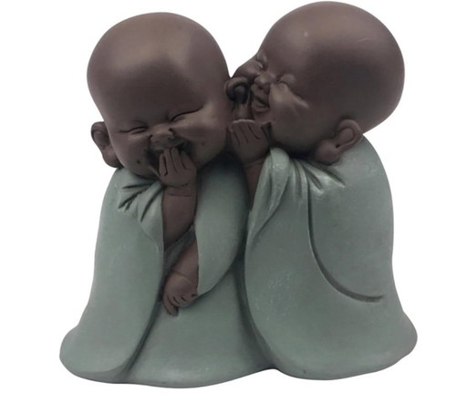 Estatuilla del Monje Susurrante – Amuleto de la Suerte