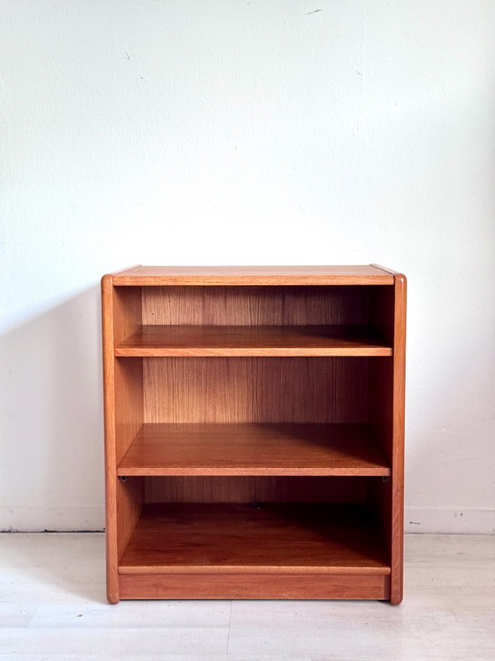Vintage Danish Teak Open Cabinet Audio/Record Player Unit – cute vintage, TV furniture, Wood (photo 7 of 10)