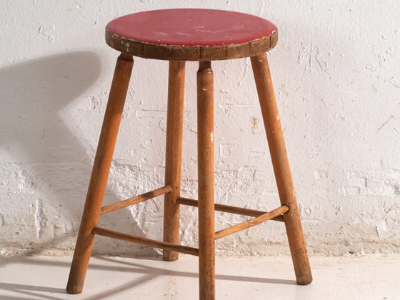 Antique wooden stool with round seat – Central Europe, circa 1950 – Rustic (photo 2 of 34)