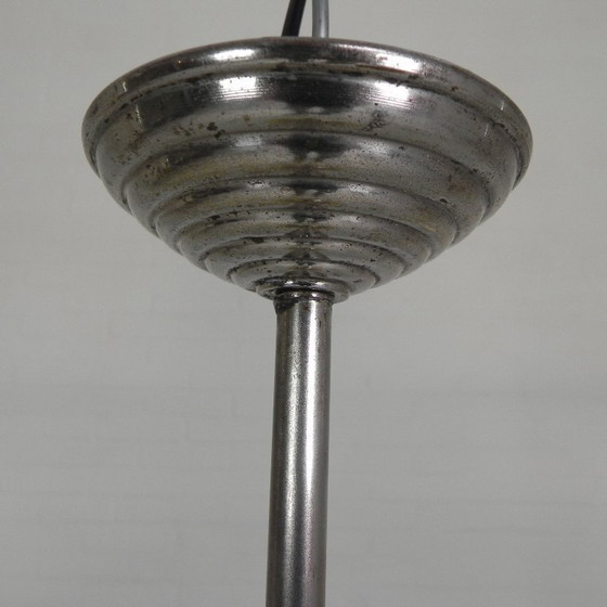 Image 1 of Lampada a sospensione Art Déco con sfera di vetro e raffinata decorazione geometrica, anni '30